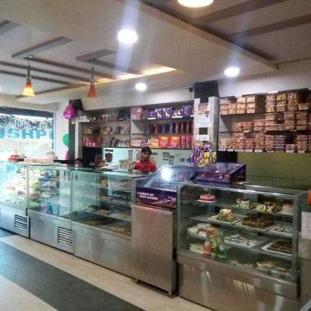 Hotel Shree Pushpak Raigarh Exterior photo