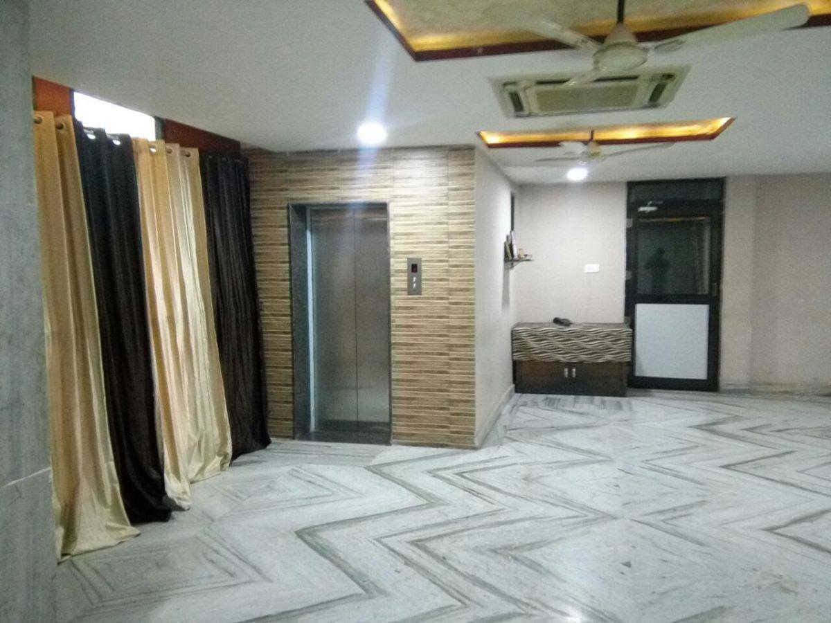 Hotel Shree Pushpak Raigarh Exterior photo
