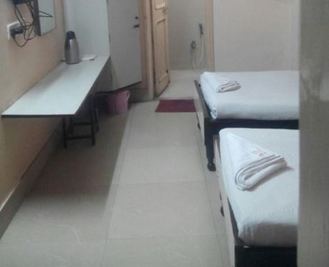 Hotel Shree Pushpak Raigarh Exterior photo